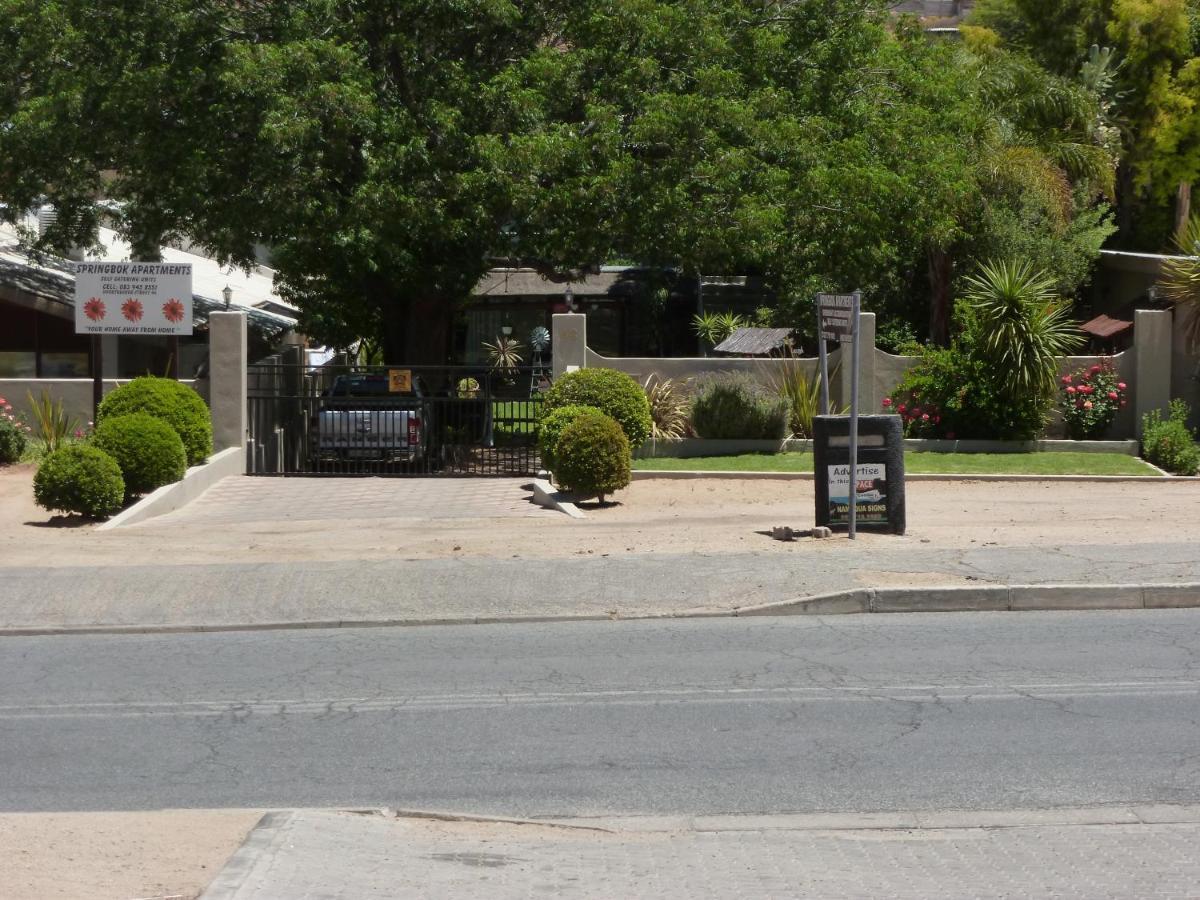 Springbok Apartments Bagian luar foto