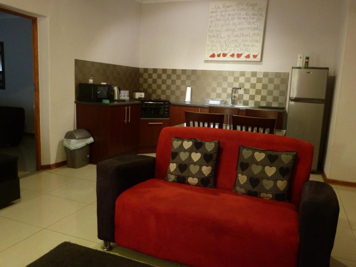 Springbok Apartments Bagian luar foto
