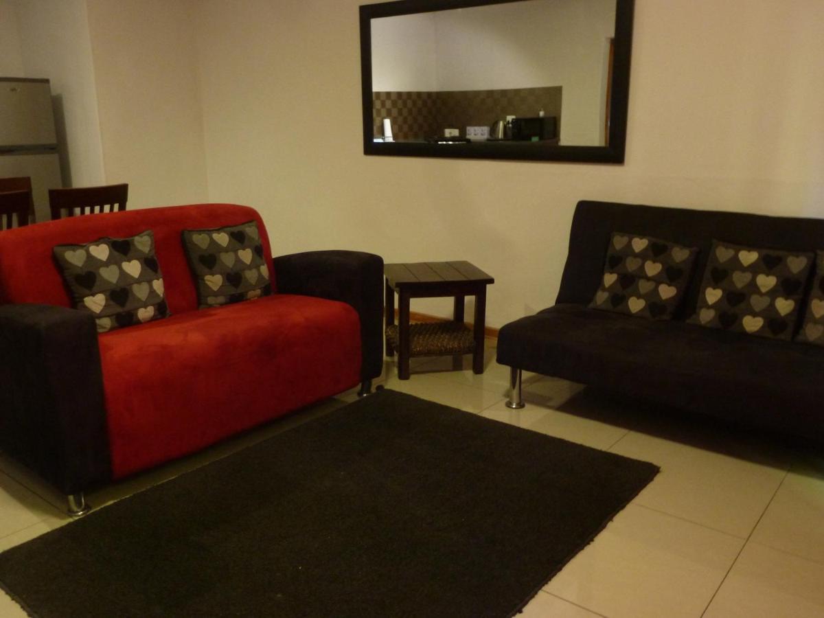 Springbok Apartments Bagian luar foto