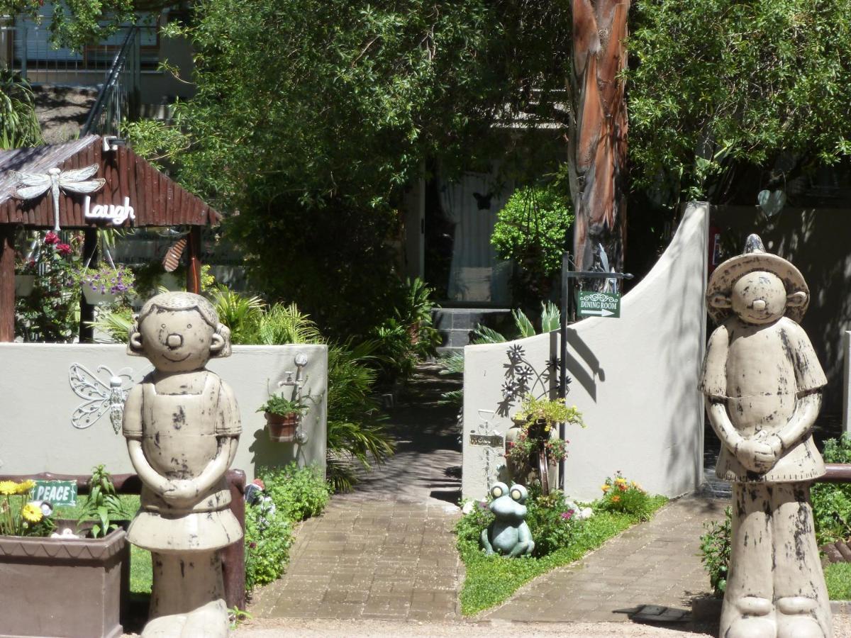 Springbok Apartments Bagian luar foto