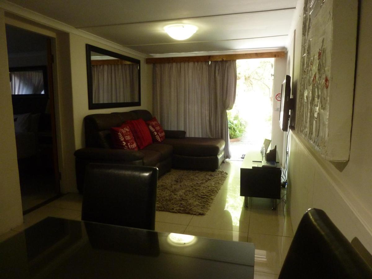 Springbok Apartments Bagian luar foto