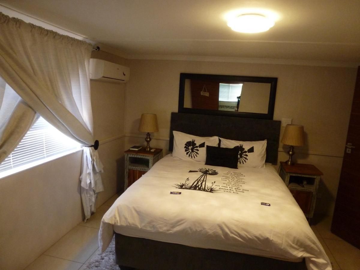 Springbok Apartments Bagian luar foto