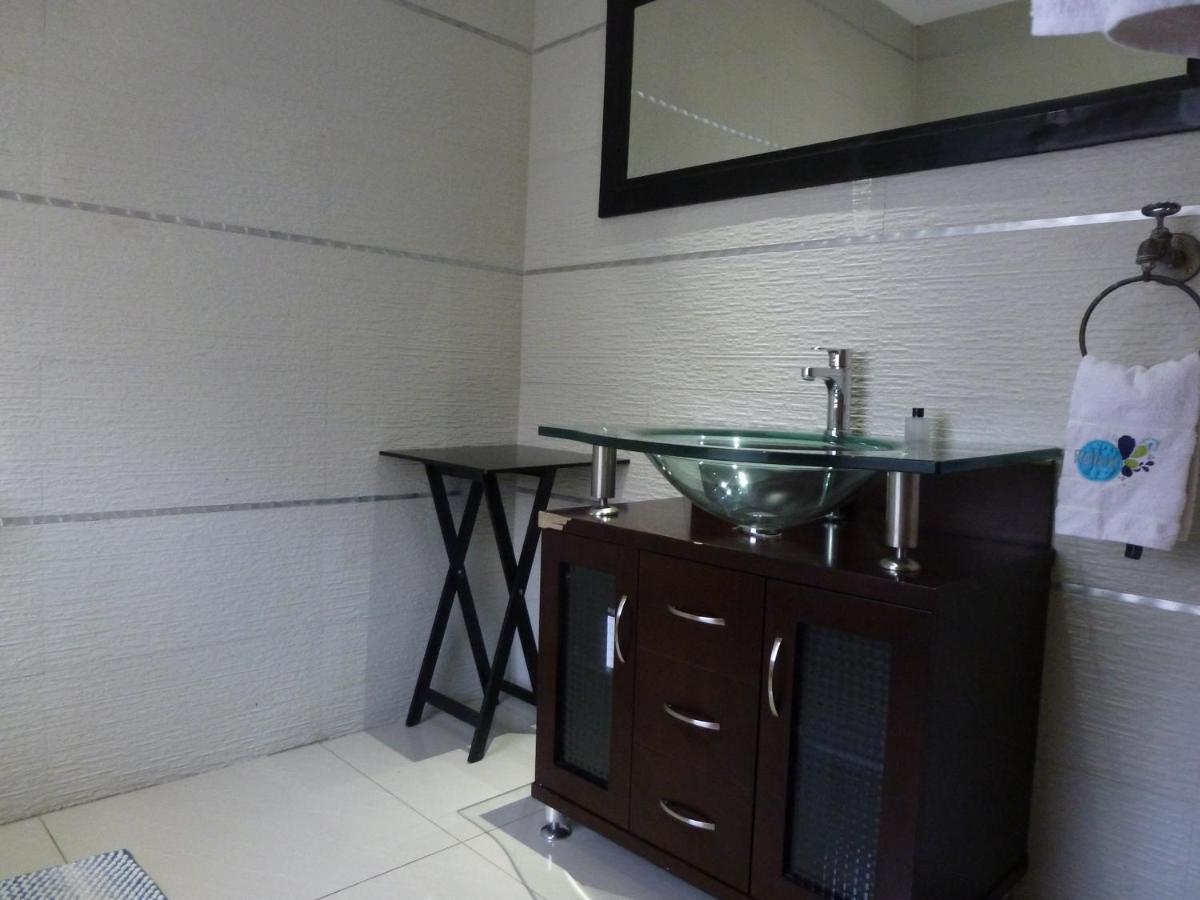 Springbok Apartments Bagian luar foto