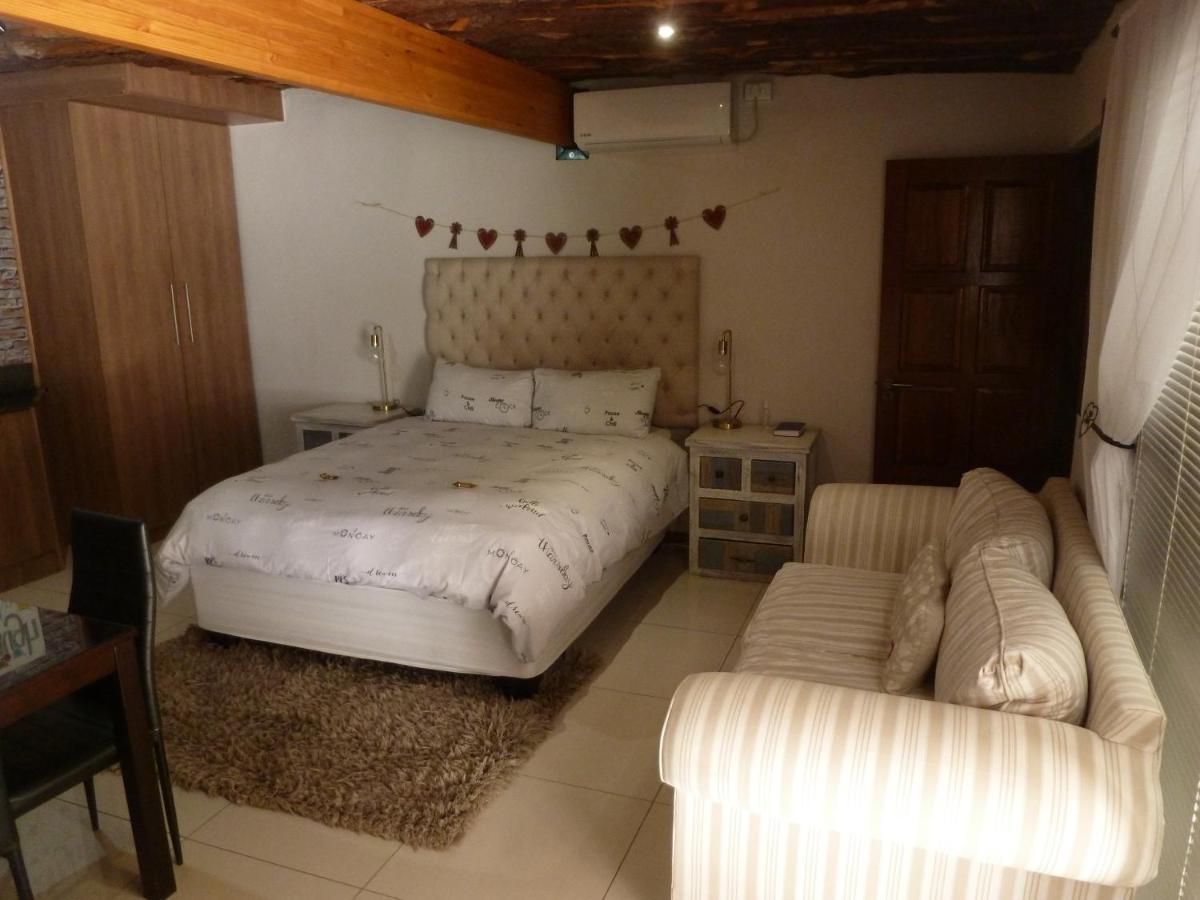 Springbok Apartments Bagian luar foto